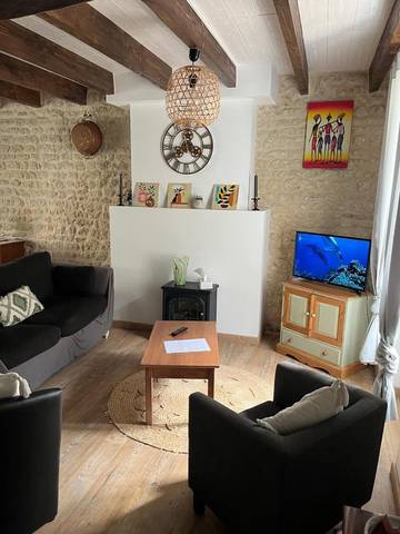 Gîte pour 4 personnes, avec jardin à Bernay-Saint-Martin