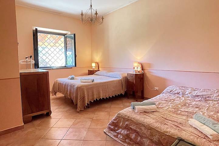 [Villa] in 8 ettari di campagna, a 20' dal mare in Feroleto Antico, Catanzaro Provinz