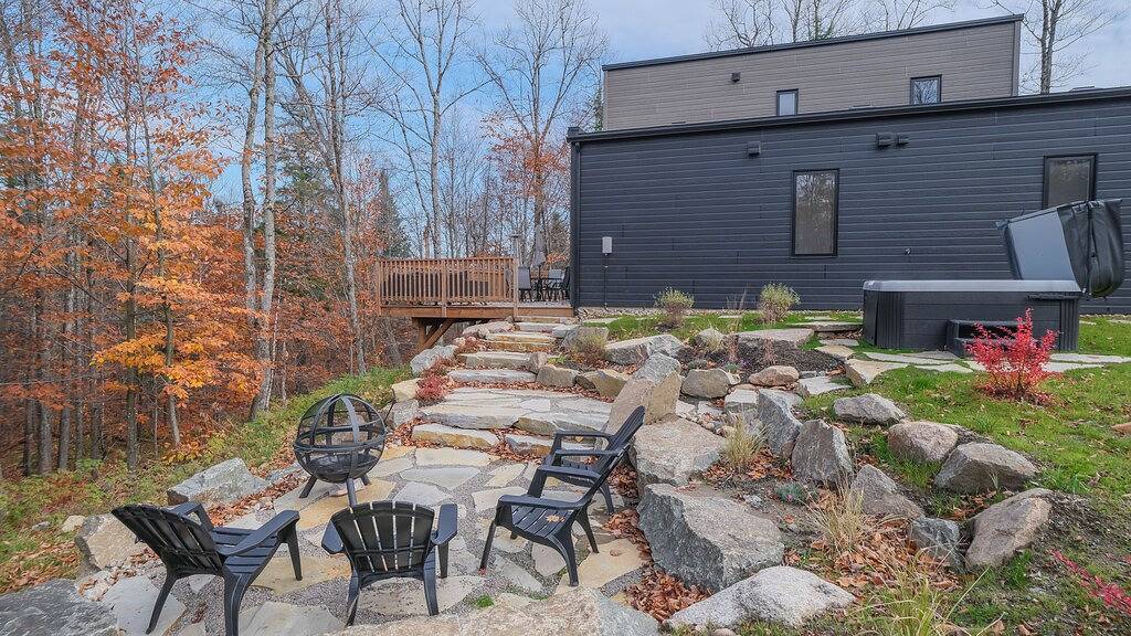 Chalet Listra peace & spa - 16min to Tremblant in La Conception, Québec