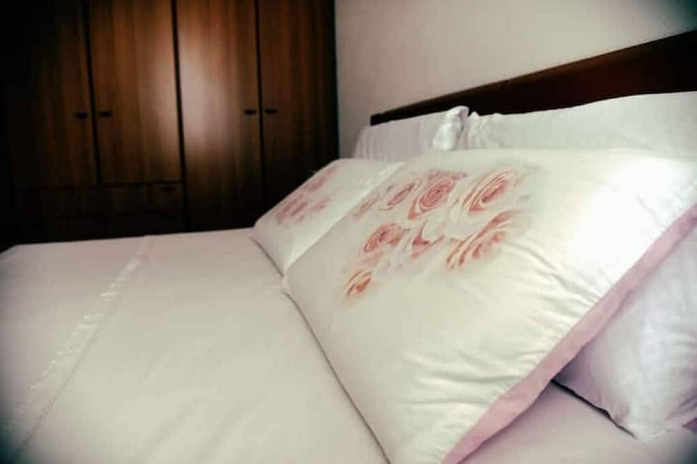 Ganze Wohnung, The house on Via Argine, the flavors and colors of the countryside in Pozzonovo, Padua Provinz