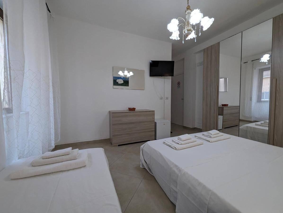 Fabiana's Rooms in Marina di Camerota, Camerota