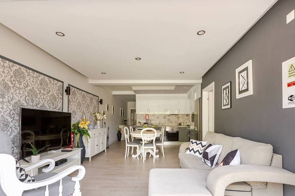 Monte S José House (3 suites. Large private garden and pool) in quiet location in São Bartolomeu de Messines, Faro Distrikt