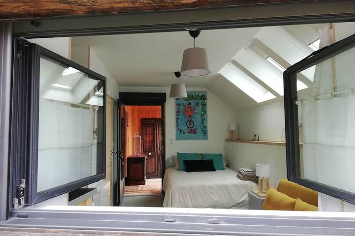 Gîte pour 2 personnes, avec Terrasse et Jardin à Dragey-Ronthon - 4