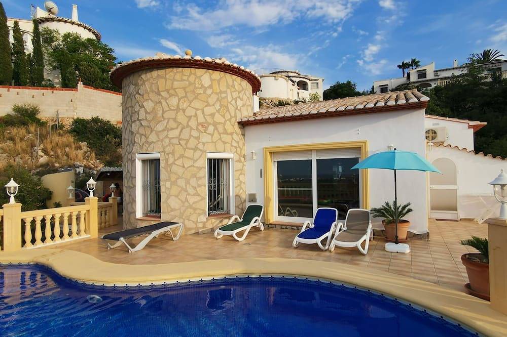 Fantastic holiday home with private pool and panoramic view, Wifi, air conditioning in Pego, Costa Blanca