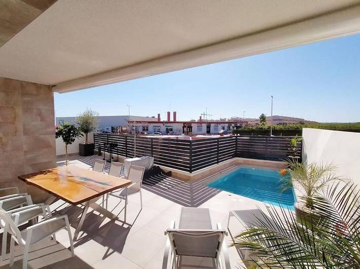 Casa rural para 6 personas, con Balcón y Terraza además de Jardín y Piscina en Los Montesinos - 3