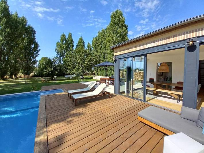 Location de vacances pour 5 personnes, avec piscine ainsi que jardin et vue, animaux acceptés dans Neuilly-sur-Eure - 4