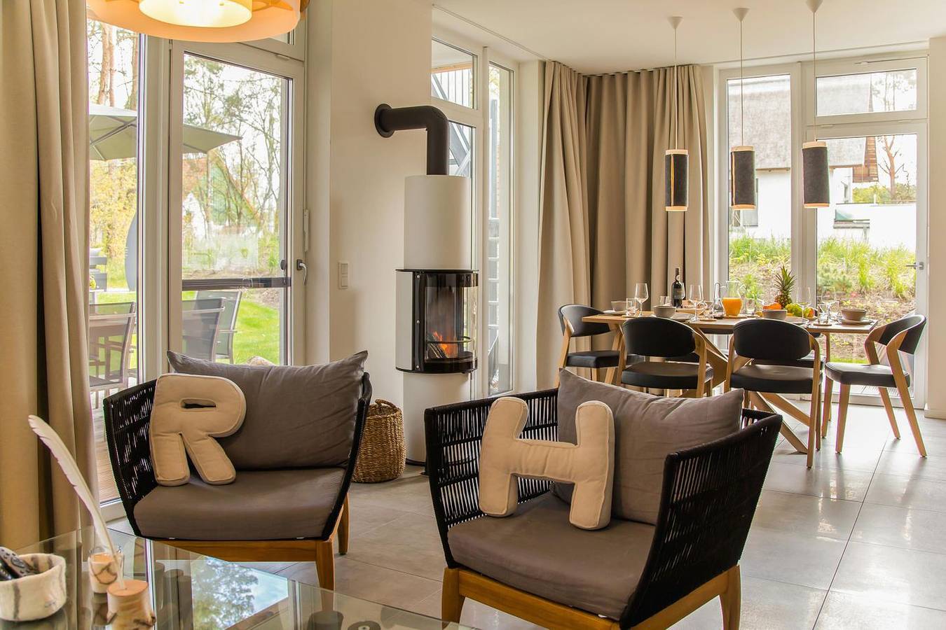 Exklusives 5-Sterne-Ferienhaus mit Sauna, Whirlpool und Garten in Karlshagen in Karlshagen, Usedomer Norden