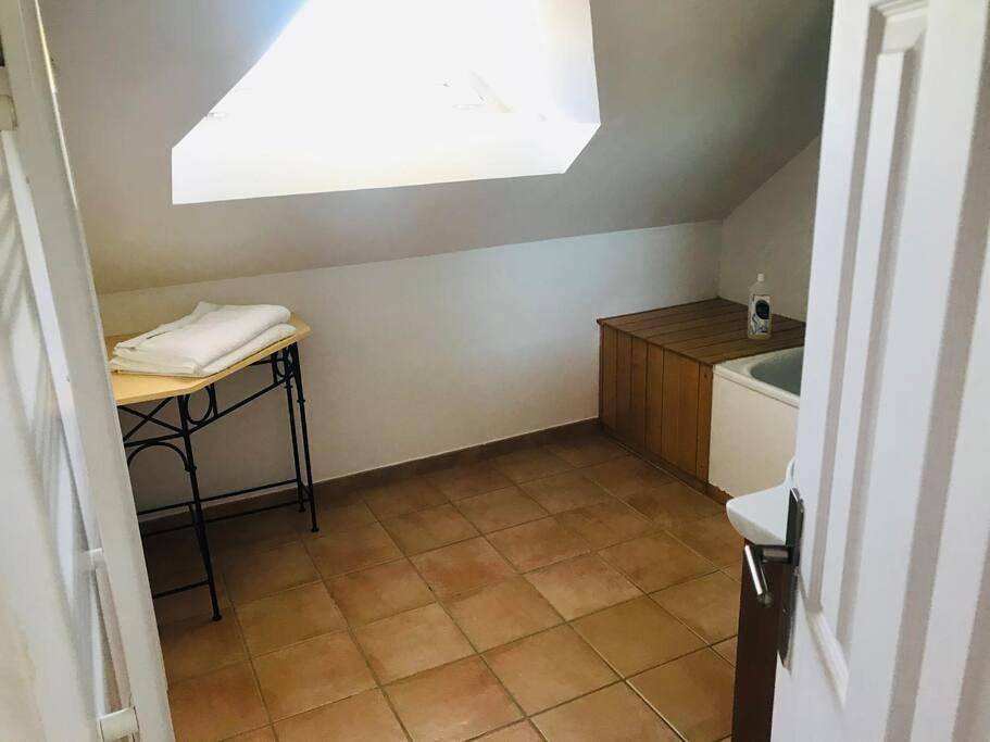 Appartement entier, Cottage Golf-Balnéades-Zenith-Comet 1-4 pers et bébé in Ardon, Sologne