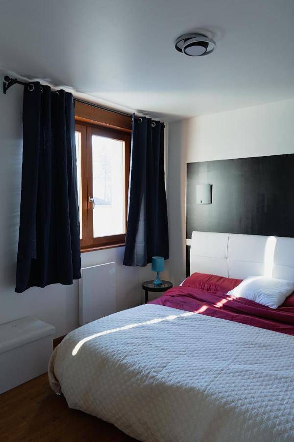 Gîte pour 6 personnes, avec balcon à Saint-Claude (Jura) - 4