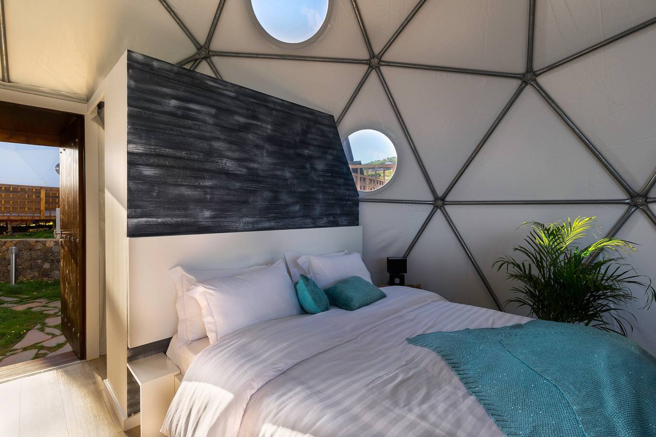 Soul Glamping – Éco-retreat de luxe avec jacuzzi privatif à Madère in Île de Madère