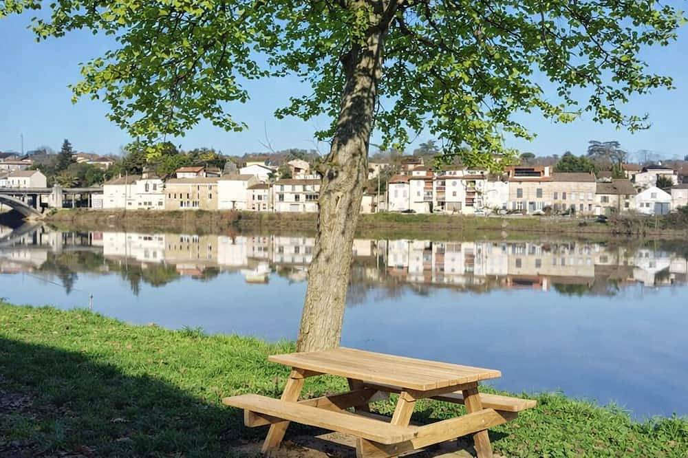 Geheel appartement, One-bedroom apartment by the Lot River – sport and relaxation in Clairac, Marmande en omgeving