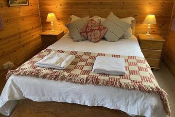 Chalet for 2 People in Isle of Wight, South East England, Photo 4