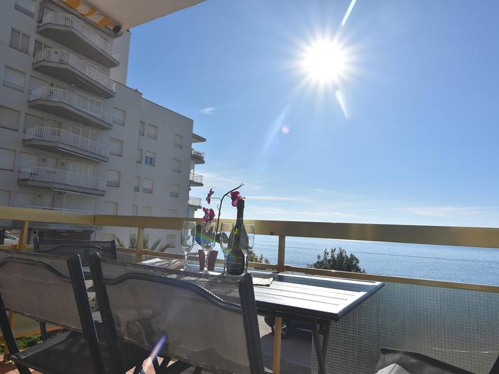 Ferienwohnung für 4 Personen, mit Terrasse, mit Haustier in Roses - 2