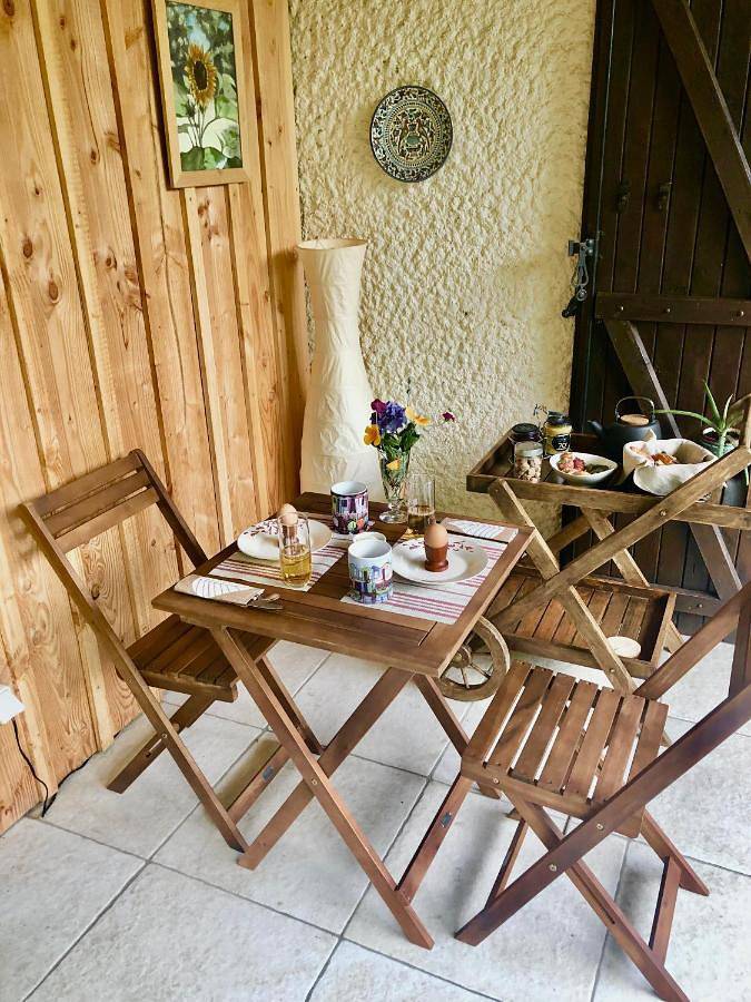 Maison de campagne pour 2 personnes, avec Terrasse et Jardin ainsi que Piscine et Vue à Saucats (Gironde) - 3