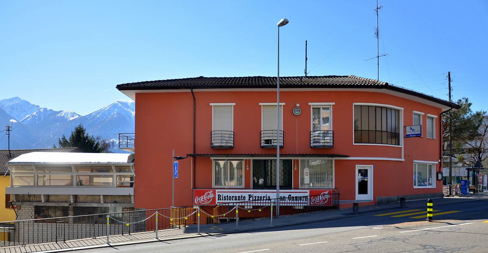 Double Room with Air Conditioning - Del Ponte Break in Minusio, Ticino Alps and Verbano