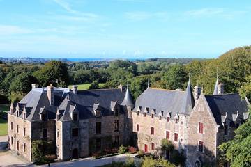 Château pour 14 personnes, avec jardin en Cotes-d'Armor