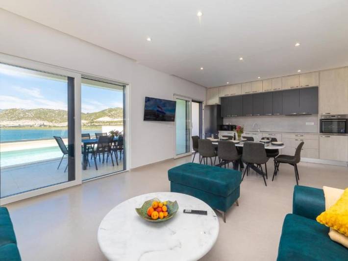 Luxury Villa Navis - Villa in Rogotin, Dubrovnik-Neretva