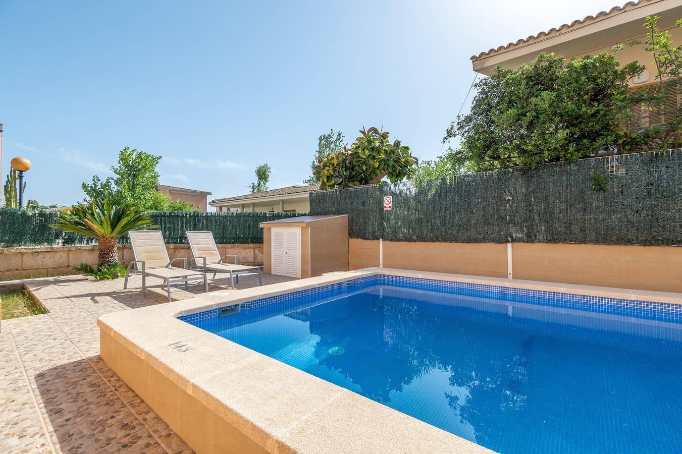 Ferienhaus 'Villa Gaviota' mit privatem Pool, Wlan und Klimaanlage in Playa de Muro, Muro