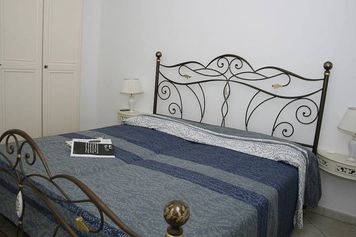 Villa avec grand terrasse, grill. Salon avec cheminée. Repos/ nature.Wifi gratis in Ostuni, Salento