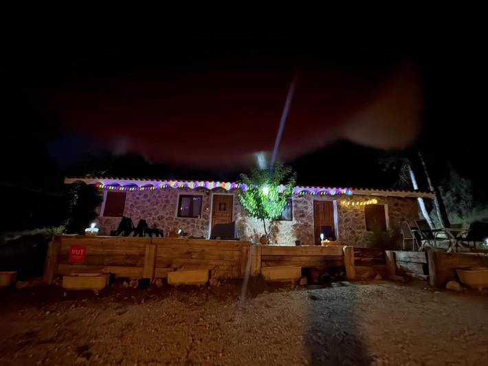 Casa rural para 6 personas, con jardín además de vistas y piscina en Provincia de Albacete - 2
