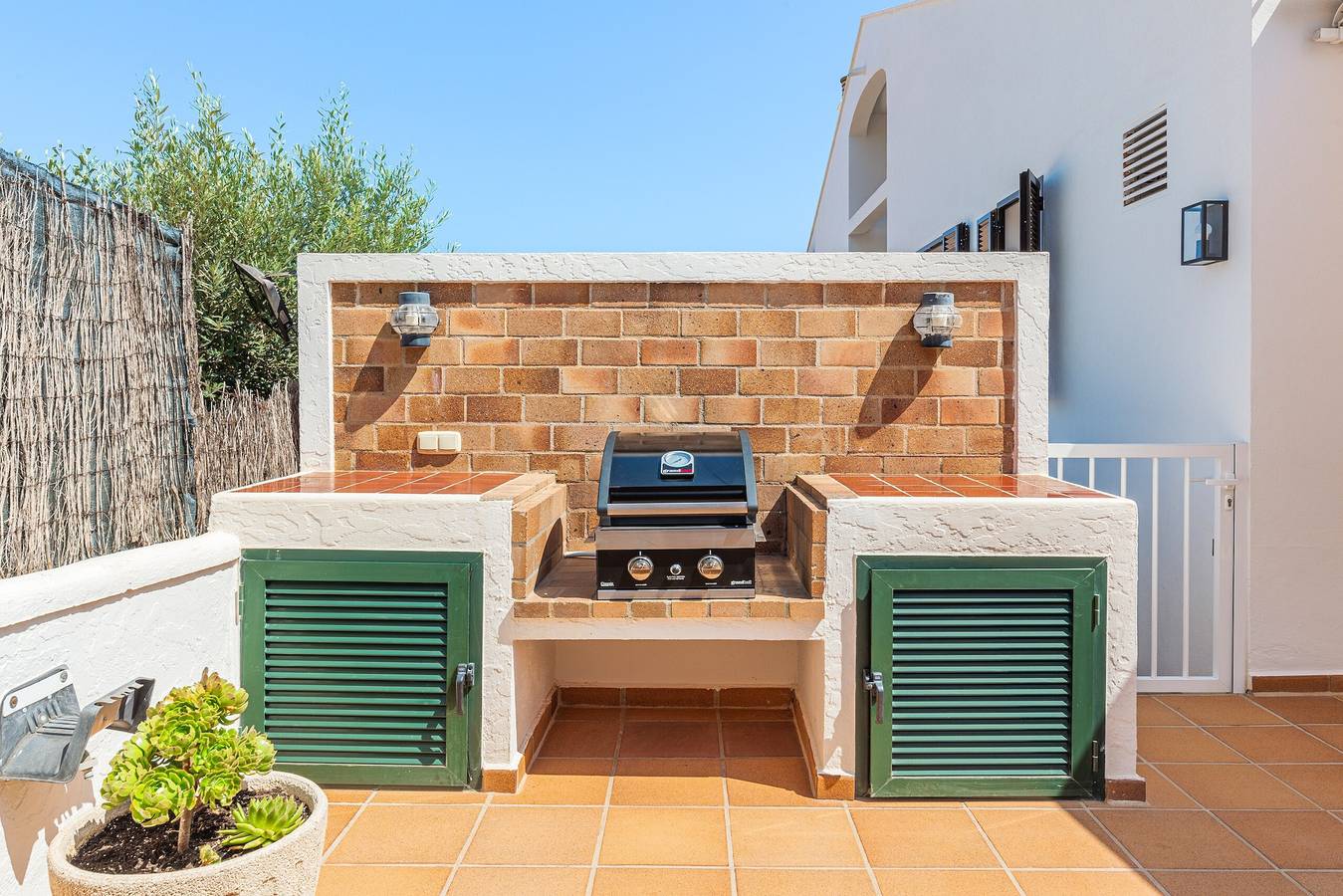 Casa vacanze 'Ca Na Luisa' con vista mare, Wi-Fi e aria condizionata in Palmanova (Spagna), Calvià