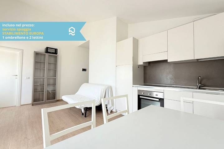 Appartement entier, Rs307 - Marcelli, new beachfront bilo with beach included in Marcelli, Numana