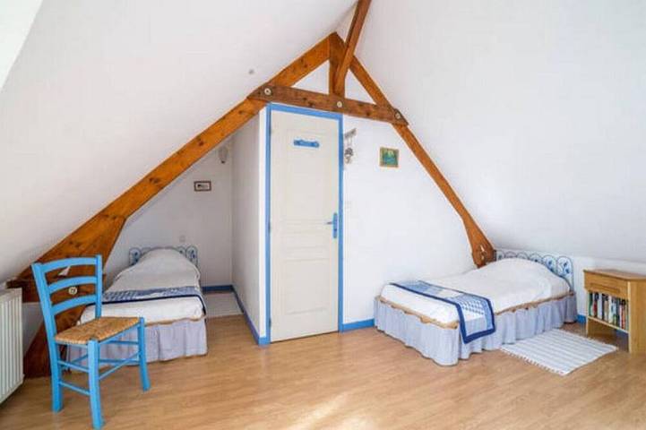 Gîte pour 6 personnes, avec piscine ainsi que jardin et terrasse à Pluméliau - 3