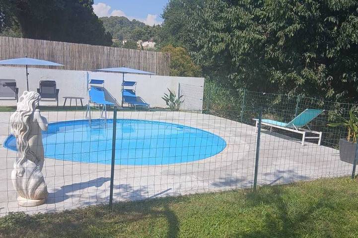 Appartement de vacances pour 5 personnes, avec balcon et jardin