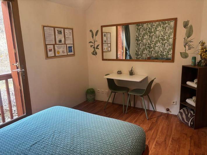 Chambre d’hôte pour 3 personnes, avec jardin et vue sur le lac ainsi que terrasse et vue, animaux acceptés dans Lac de Serre-Ponçon - 3