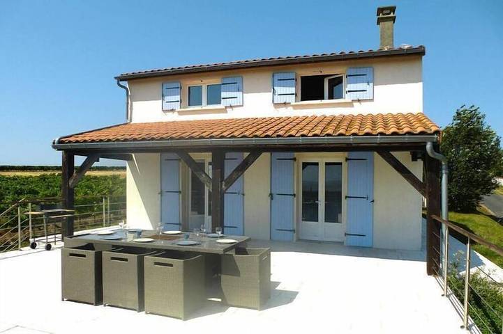 Holiday home for 8 people, with garden - 1
