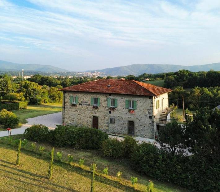 Agriturismo per 2 persone, con giardino e panorama in Bibbiena