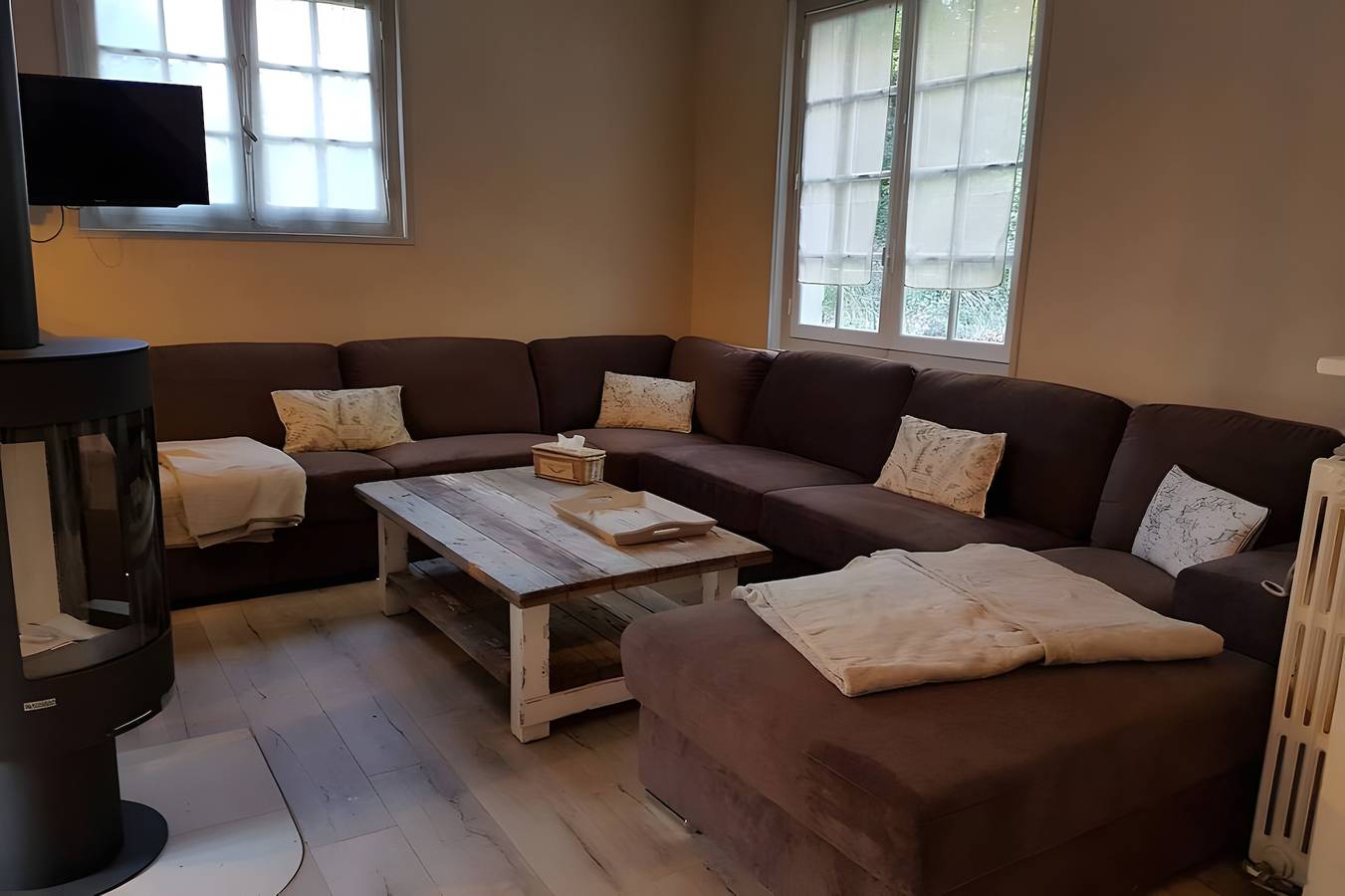 Gîte Nid dans la forêt in Saint-Jean-aux-Bois, Oise