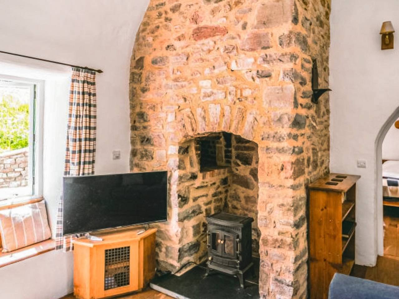 Shute Cottage in Manorbier, Pembrokeshire