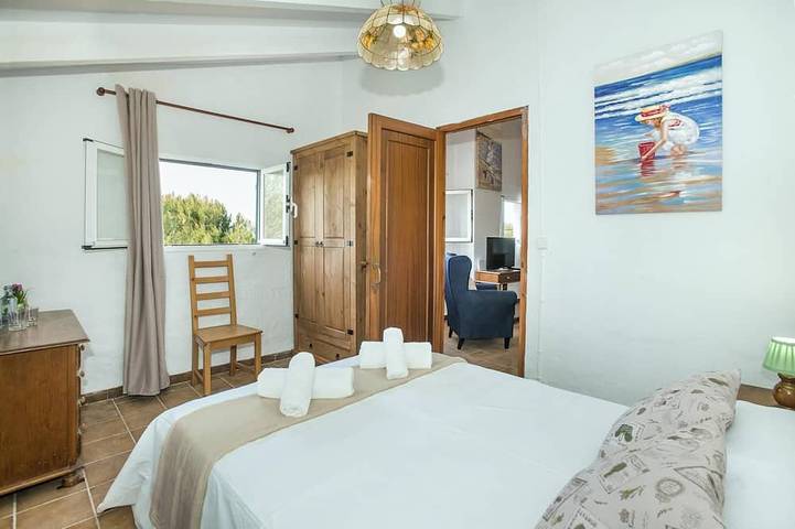 Talati de Dalt - Five Bedroom Villa, Sleeps 8 in Maó, Menorca