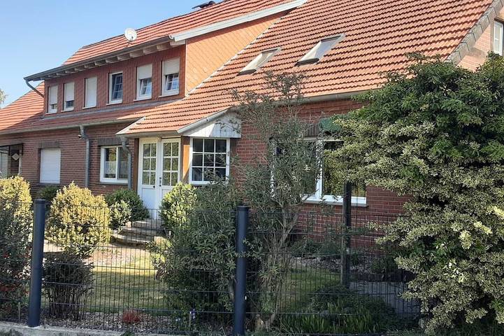 Ferienwohnung für 6 Personen, mit Terrasse und Garten