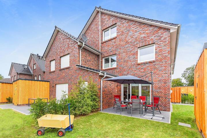 Ferienhaus für 6 Personen, mit Sauna und Terrasse in Neuharlingersiel
