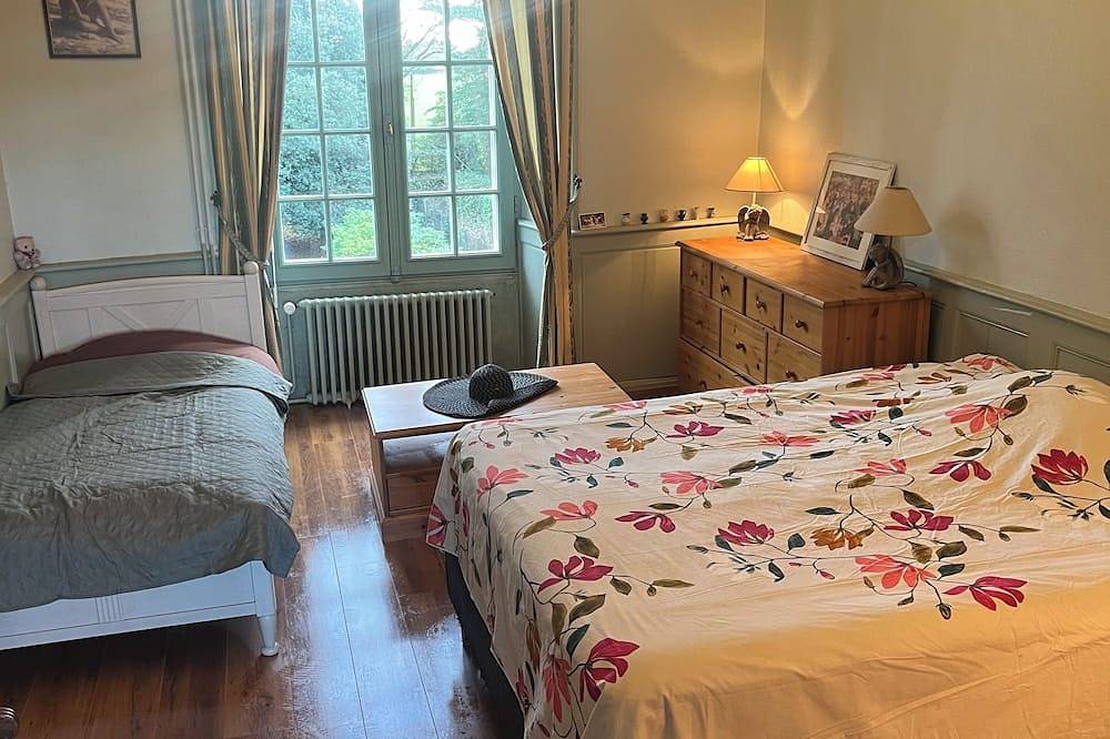 Château à la campagne in Languédias, Dinan und Umgebung
