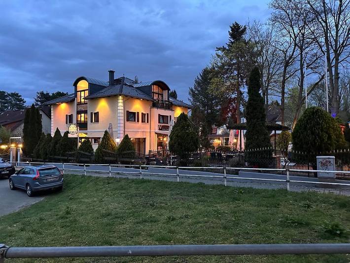 Gästehaus für 2 Personen, mit Terrasse und Garten sowie Ausblick in Berlin