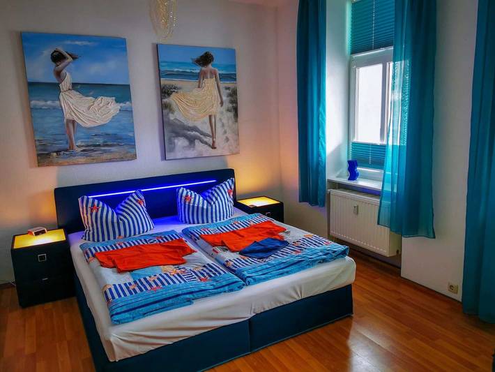 Ferienwohnung für 3 Personen, mit Balkon und Pool sowie Sauna in Binz - 2