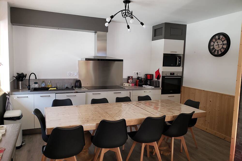 Apartamento entero, Beautiful apartment in Sainte Foy Tarentaise near Les Arcs, Val d'isère-Tignes in Sainte-Foy-Tarentaise, Macizo del Ruitor