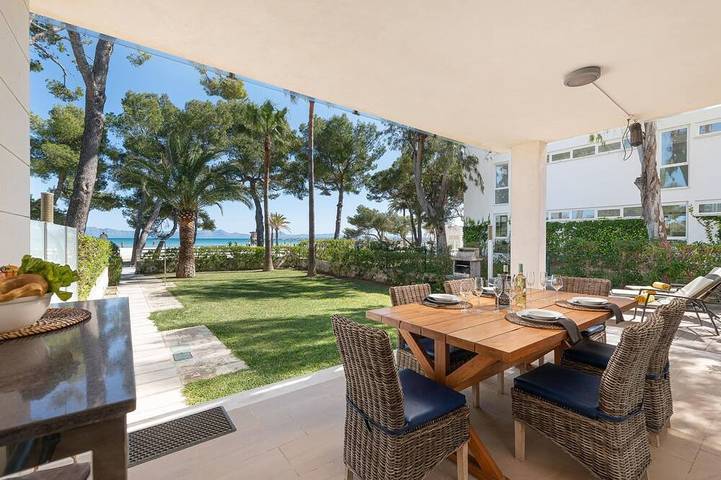 Ferienhaus für 8 Personen, mit Balkon und Garten sowie Whirlpool - 1