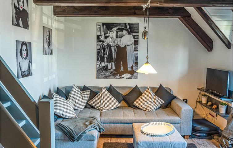 Ganze Ferienwohnung, Appartement am Strand mit TV & Internet in Friedrichskoog-Spitze, Friedrichskoog