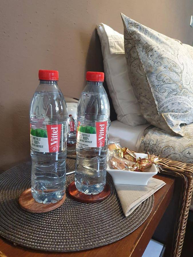 Appartement de vacances entier, Double Room with Private Bathroom in Écully, Lyon et ses environs