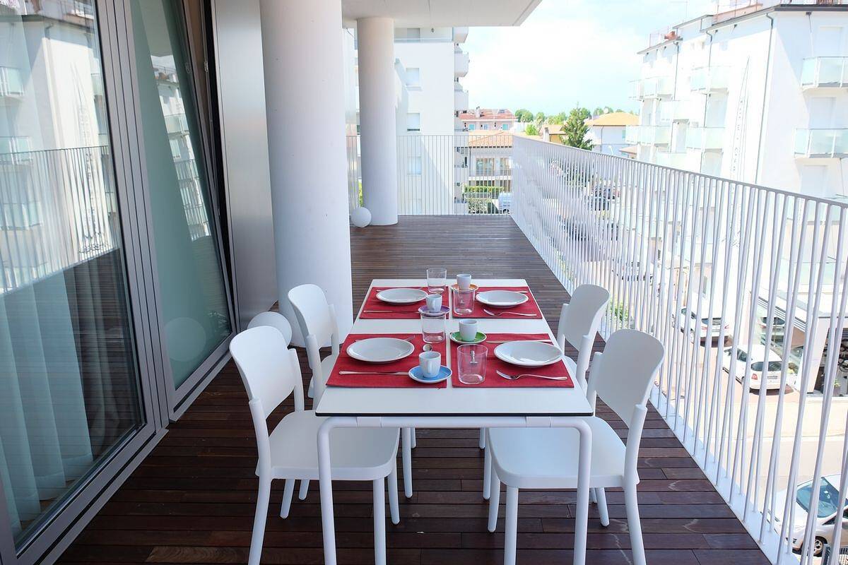 Ganze Wohnung, Ferienwohnung 'Residenz Shine 06' mit privater Terrasse und Klimaanlage in Lido di Jesolo, Jesolo