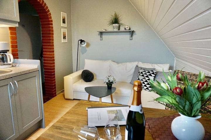 Ferienwohnung für 2 Personen, mit Terrasse und Garten an der Nordsee - Schleswig-Holstein