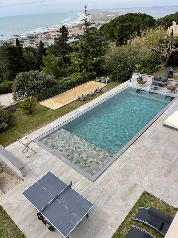 Villa pour 10 personnes, avec piscine et jardin ainsi que sauna et jacuzzi à Sète - 3