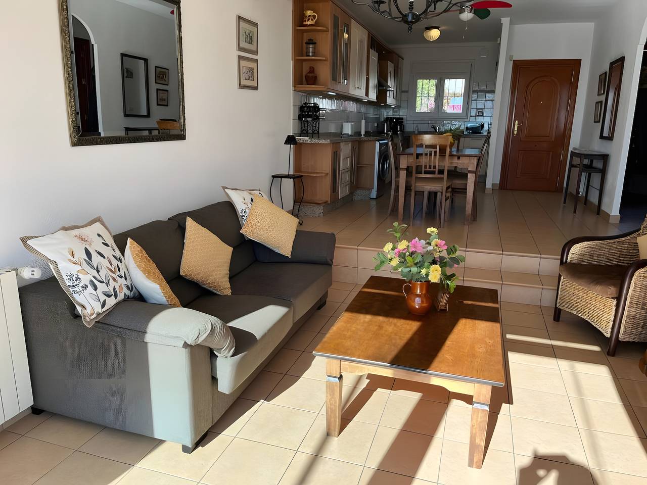 Holiday Home 'Natalie' with Sea, Beach and Mountain Views in Playa de Burriana, Nerja