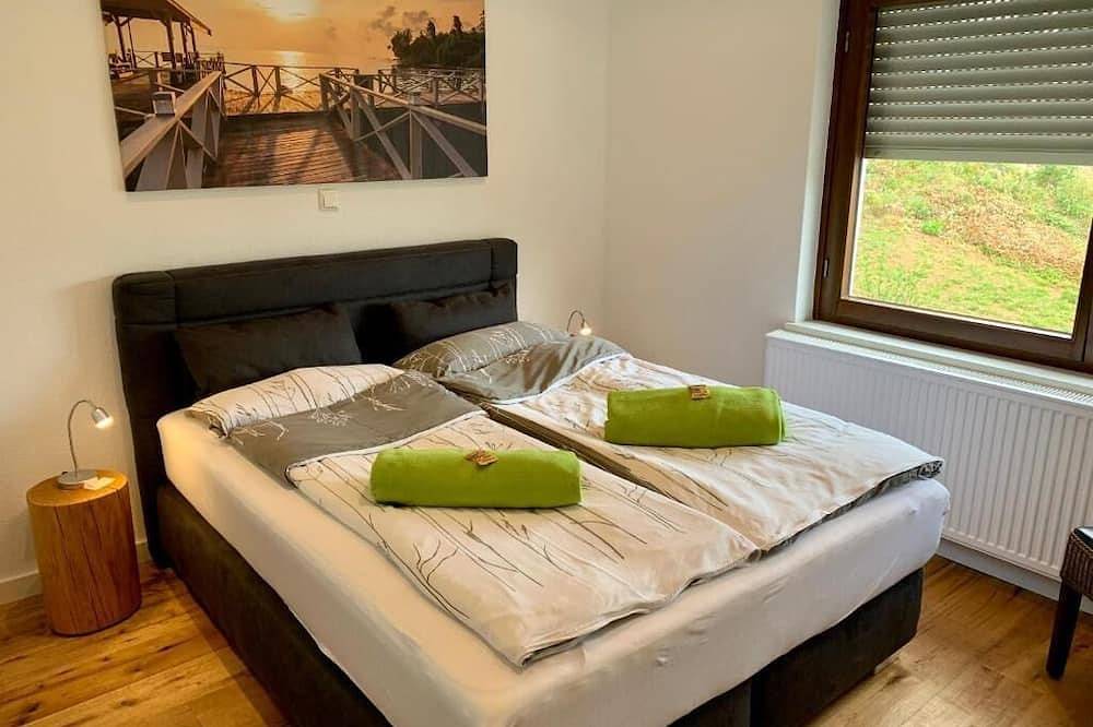 Ganze Wohnung, \"Ruhe und Natur erleben\" im Apartmenthaus Ruhezeit Apartment \"Hülsbach\" in Bad Endbach, Naturpark Lahn-Dill-Bergland