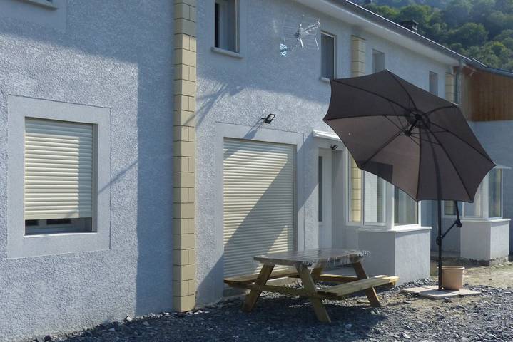 Gîte pour 6 personnes, avec Terrasse à Lau-Balagnas
