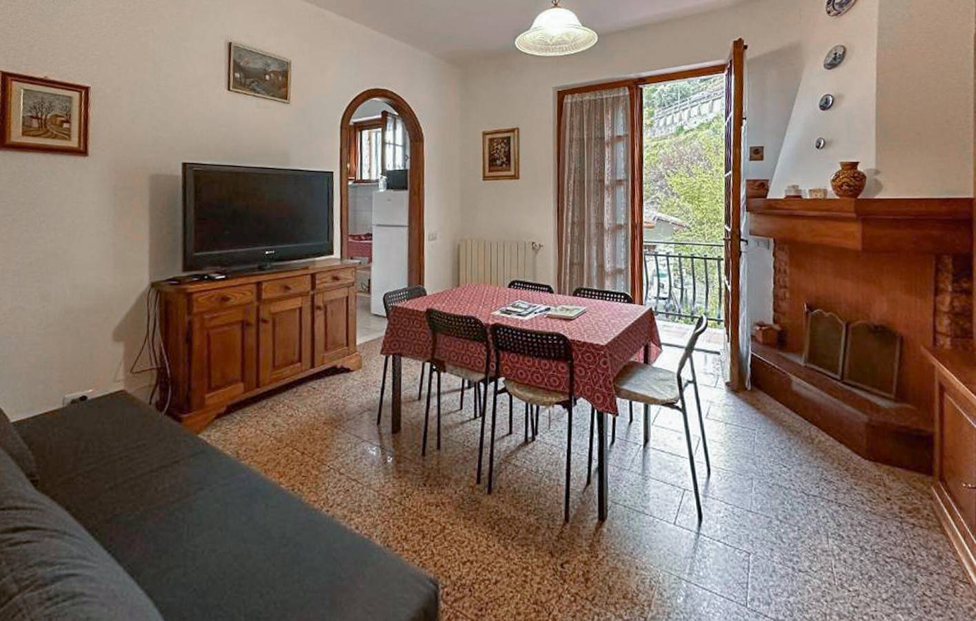 Ganze Ferienwohnung, Montignoso Wohnung mit Parkplatz & Internet - für 4 Personen in Montignoso, Italienische Riviera